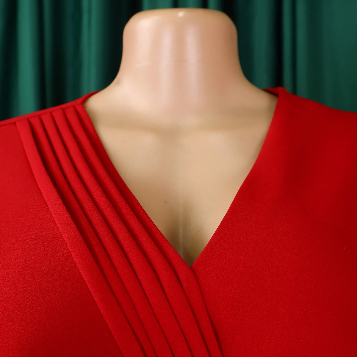 Summer New V-neck Elegant Solid Color Pleated Dress Fashionable Casual Knee-Length Women's Dress