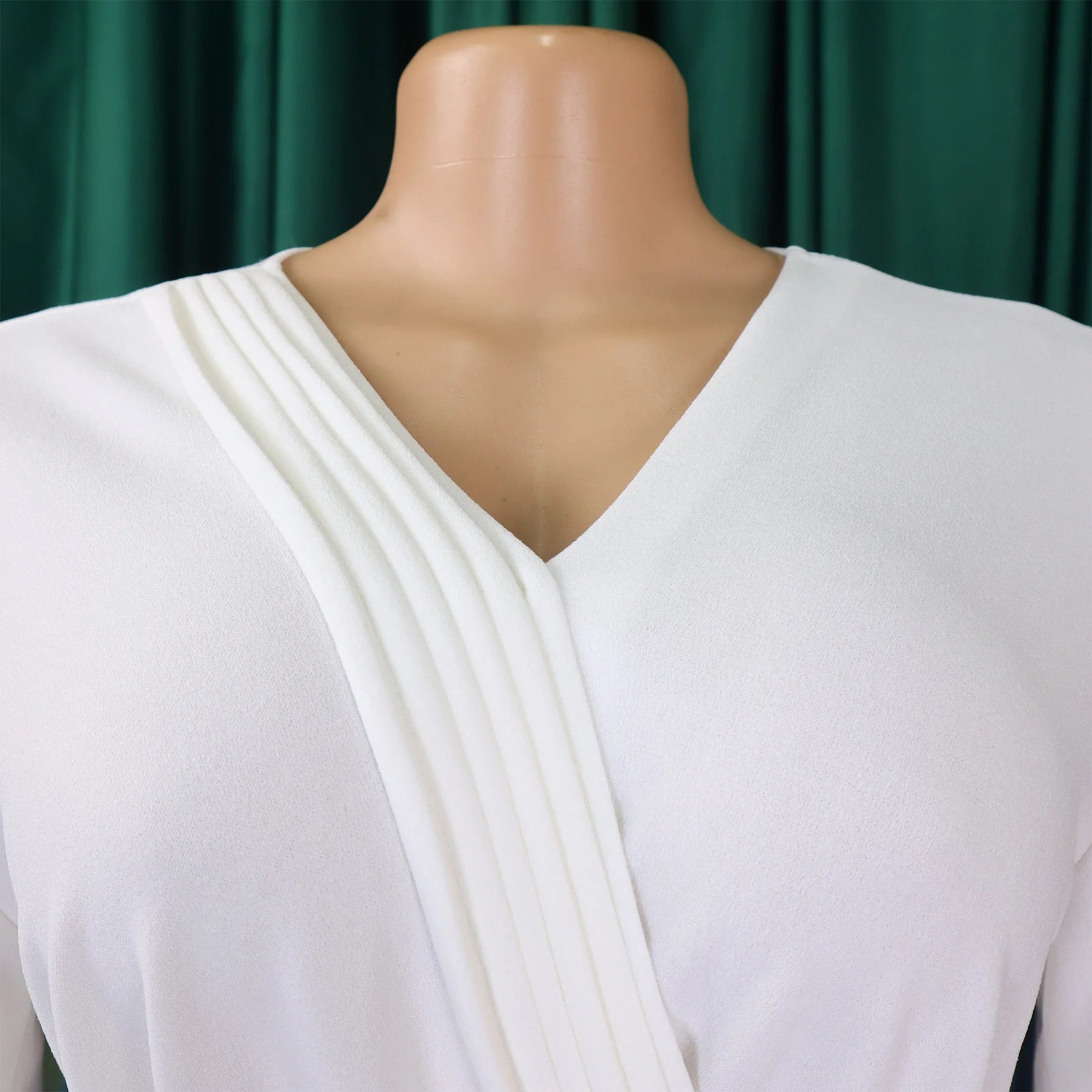 Summer New V-neck Elegant Solid Color Pleated Dress Fashionable Casual Knee-Length Women's Dress
