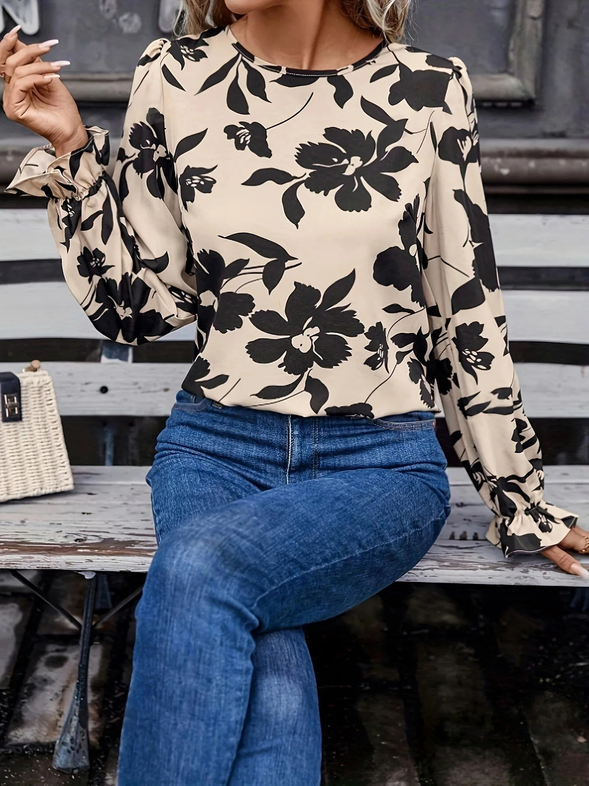 2025 Floral Printed Shirts Women'S Blouses Spring Autumn Vintage Bows Lace Up Single Breasted Backless Chic Shirts Tops Casual